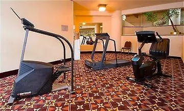 Ramada Conference Center 3*