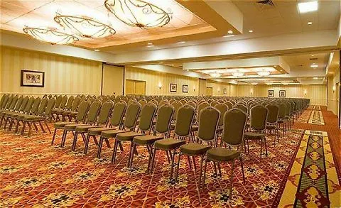 Hotel Ramada Conference Center Lafayette